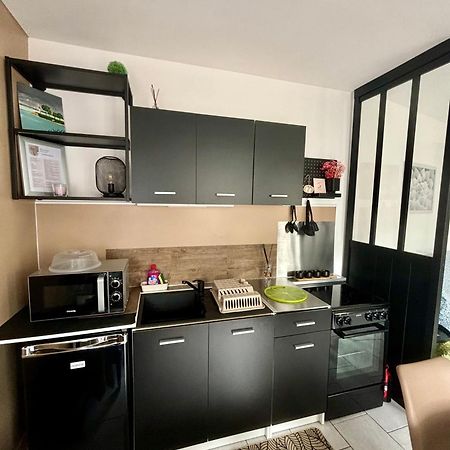 La Romance Fressenneville Bagian luar foto