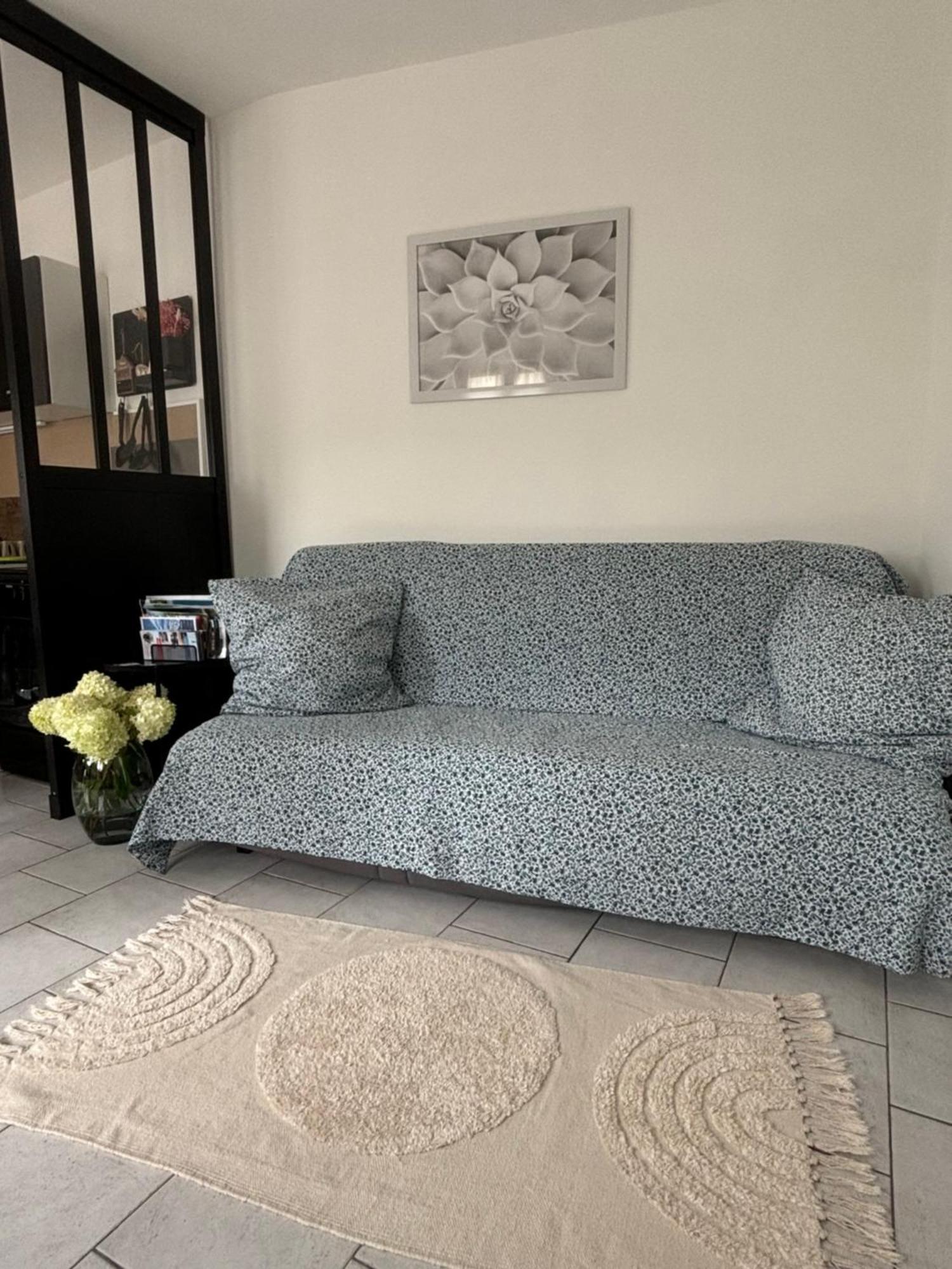La Romance Fressenneville Bagian luar foto